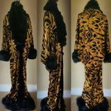 Old Hollywood style -Velvet robe-faux fur collar, 1920s glamour-Beautiful black velvet - gold sequin-velvet-Wedding-Burlesque-Luxury.